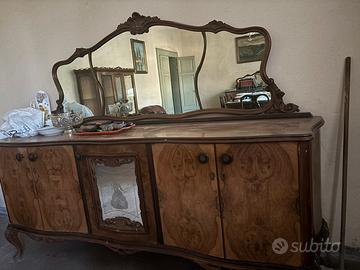 Credenza con specchio