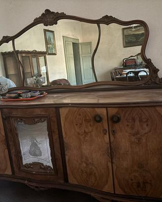 Credenza con specchio