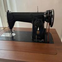 Macchina da cucire Singee con mobile