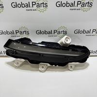 Faro anteriore dx Peugeot 208