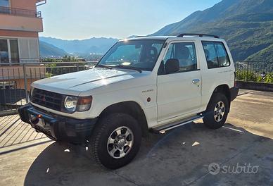 Mitsubishi Pajero GLX
