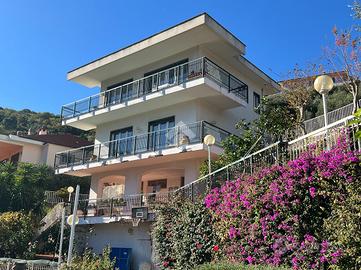 VILLA SINGOLA A NOLI