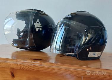 due caschi B-SQUARE - L, XL