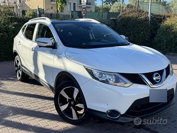 NISSAN QASHQAI 1.6 4WD FULL OPTIONAL
