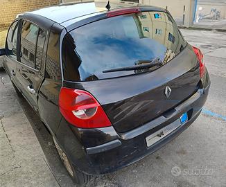 Renault Clio 1.5 diesel 