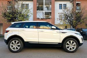 Range Rover Evoque 2.0 TD4 150 CV Pure