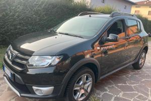 DACIA SANDERO STEPWAY 1.5 DCI 90 CV ANNO 2015