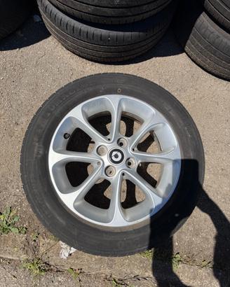 Cerchio Smart 453 + gomme 185/60R15