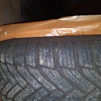 pneumatici invernali volvo V50 con cerchi