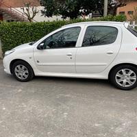 Peugeot 206 1.1 60cv benzina/gpl