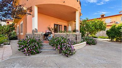 Semindipendente con cortile