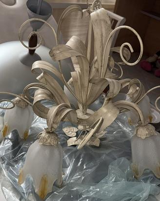 lampadario classico in ferro battuto