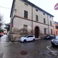 PALAZZO A MASSA LOMBARDA