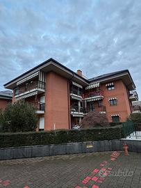 Venaria - 4 locali + doppi servizi