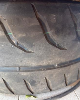 Pneumatici 285 30 20 toyo r888 semislick