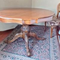 Tavolo rotondo allungabile in legno massello 