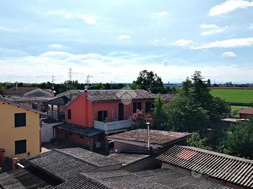 BIFAMILIARE A PARMA