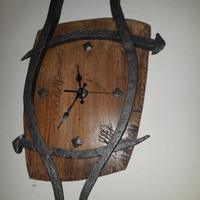 orologio creato con ferle ( vecchi chiodi)