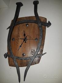 orologio creato con ferle ( vecchi chiodi)