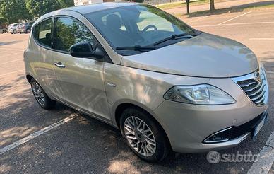LANCIA YPSILON GOLD 1.2