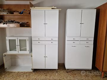 mobiletti bianchi per bagno