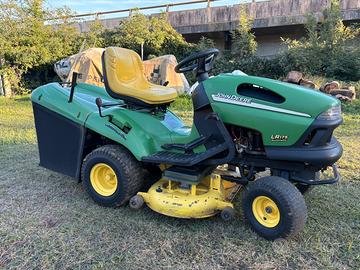 Trattorino John Deere LR 175