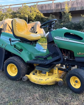 Trattorino John Deere LR 175