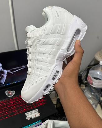 Air max 95 bianca