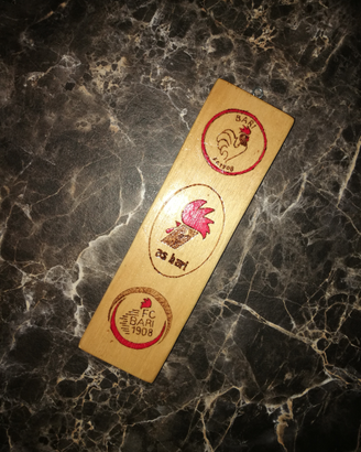 Tavoletta pirografata "stemmi bari calcio"