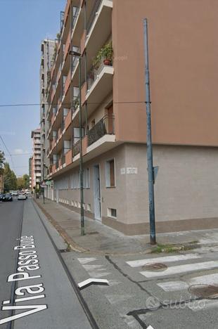 TRILOCALE IN VIA PASSO BUOLE: 600 euro