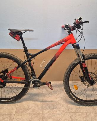 Commencal Meta AM 27.5 front