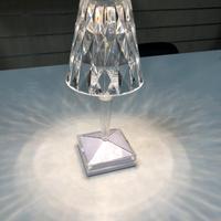 Lampada plexiglass design ricaricabile da tavolo