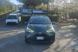 Toyota Aygo 1.0 VVT-i 69 CV 5 porte x-cool TSS MMT