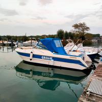 Barca Cabinato entrofuoribordo Thompson 275