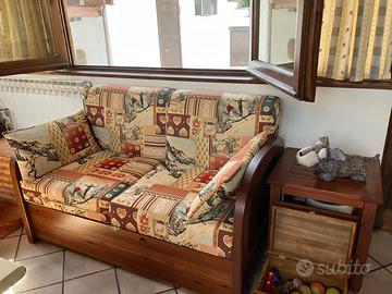 divanetti in legno rustici