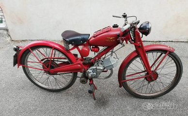 Moto Guzzi " Guzzino " Motoleggera del 1950