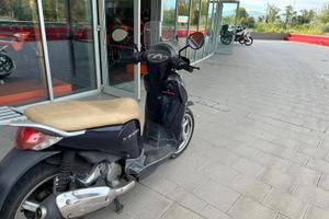 Aprilia Scarabeo