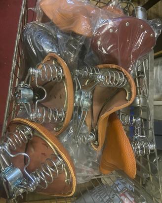 Lotto selle iconiche per bici Vintage