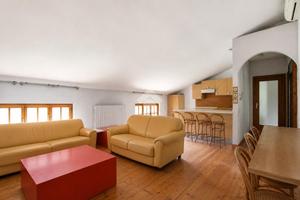 2 LOCALI A COSTA MASNAGA