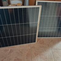 4 pannelli fotovoltaici da 100 watt l’uno