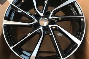 4 Cerchi AVUS AC-518 da 18 pollici per Ford Jaguar