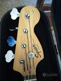  basso fender jazz squier