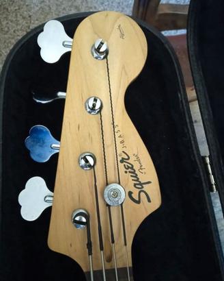  basso fender jazz squier