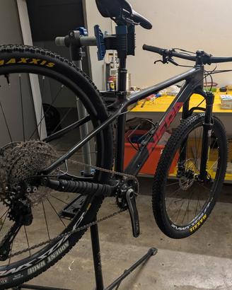  MTB  XC ruote 27.5  La Nera tg s