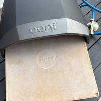 Ooni Koda forno pizza