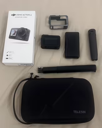 DJI Osmo Action 4 Adventure Combo