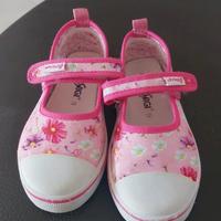 scarpe aperte con strappo n 26 rosa con fiorellini