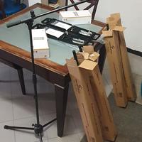 Microfoni Behringer C2 a condensatore e 4 aste
