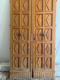 Portone in legno massell