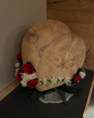 Cuore in legno 45x45x18cm